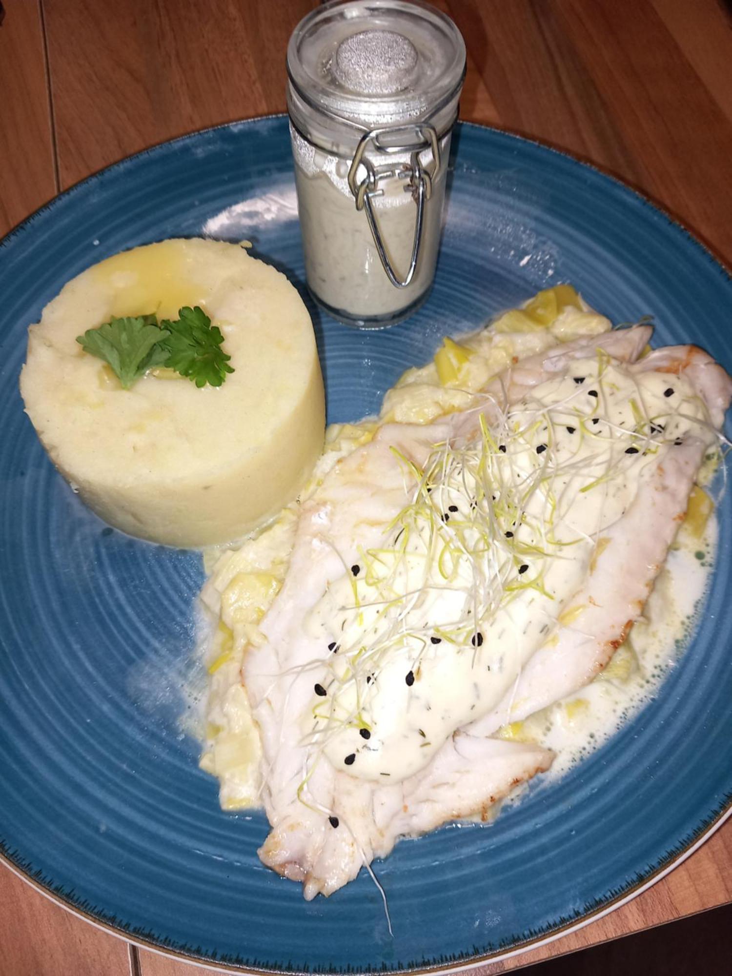 エワイユ Le Petit Broux Bed & Breakfast エクステリア 写真