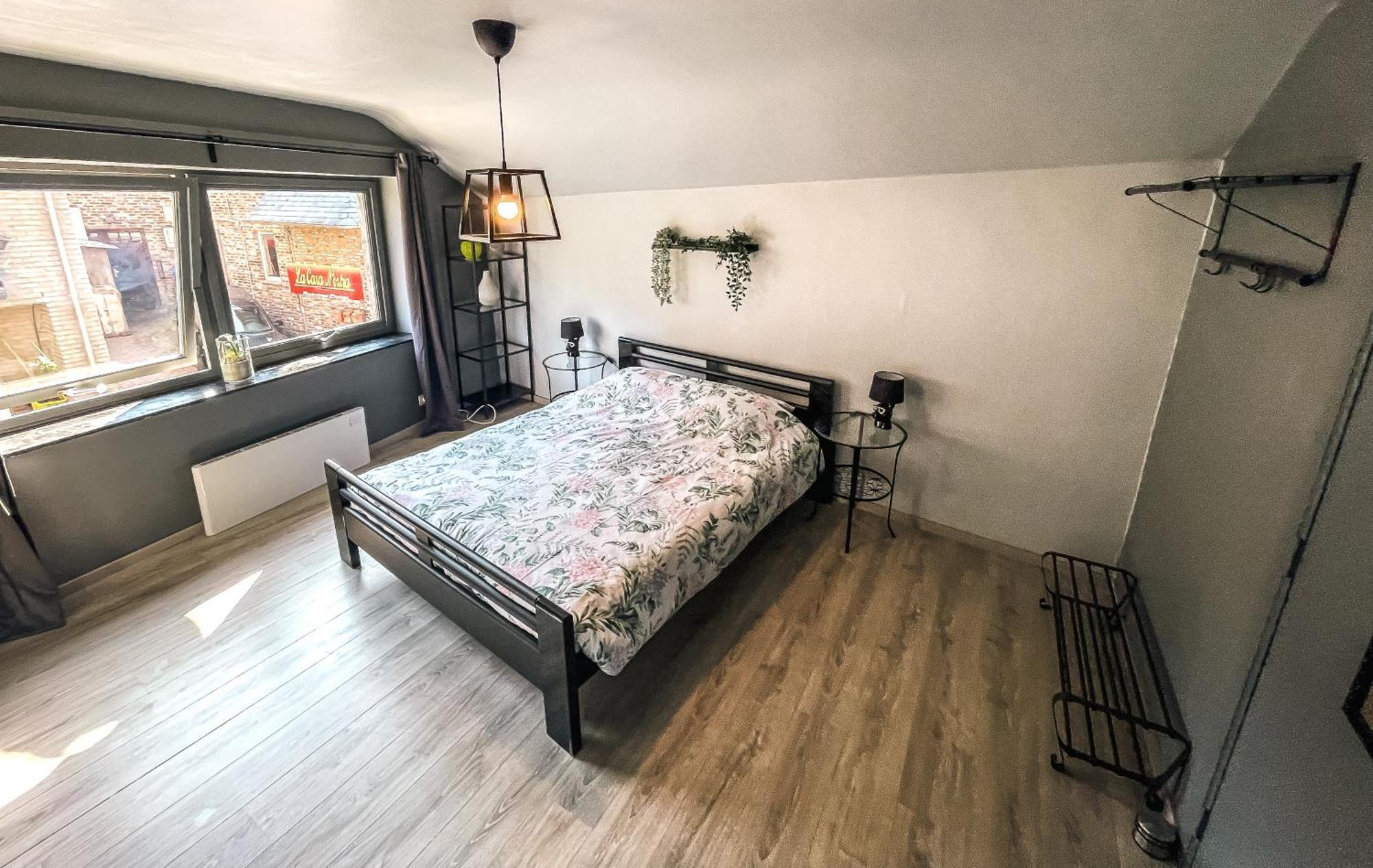 エワイユ Le Petit Broux Bed & Breakfast エクステリア 写真