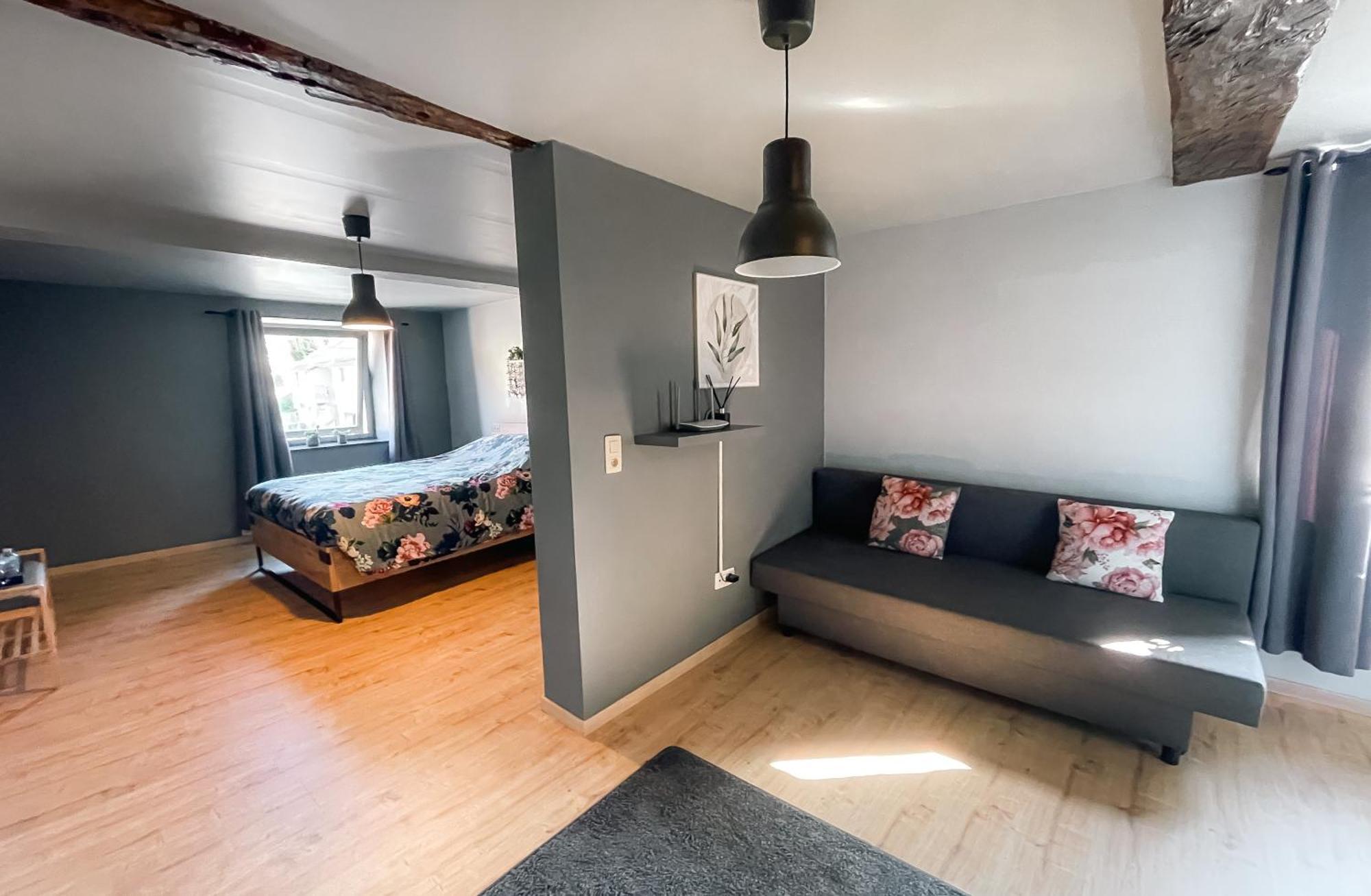 エワイユ Le Petit Broux Bed & Breakfast エクステリア 写真